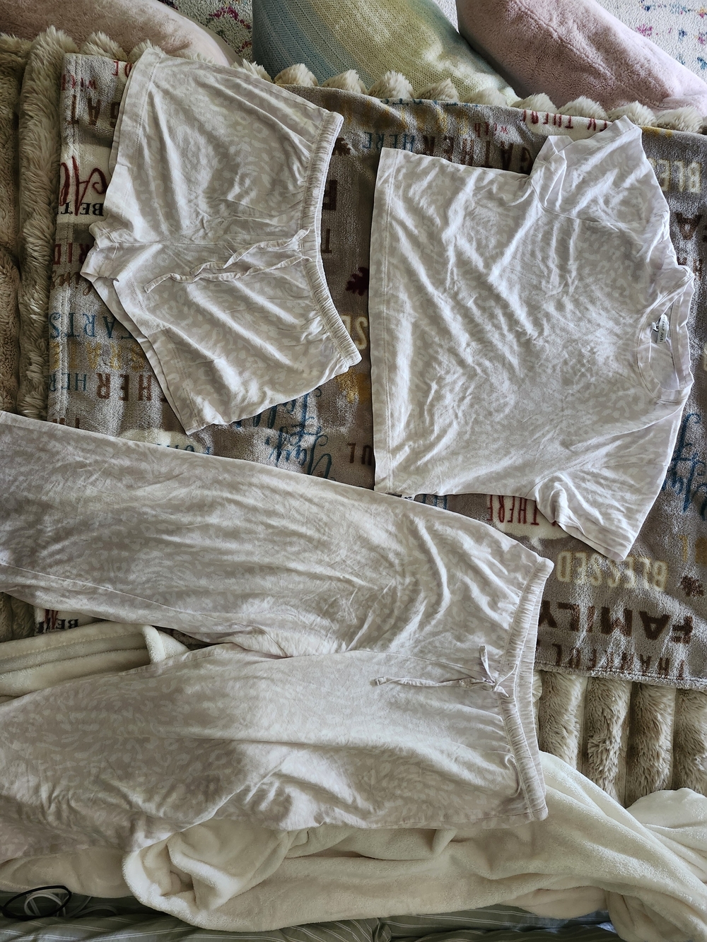 Sincerely Jules Pajama Set